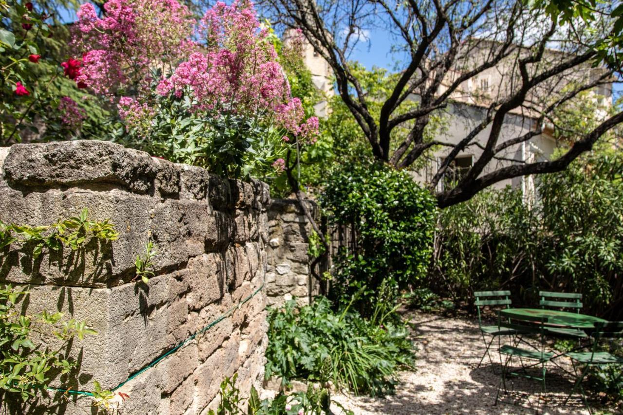 Le Jardin De Mazan Bed & Breakfast Exterior photo